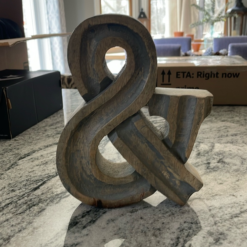 & Decor